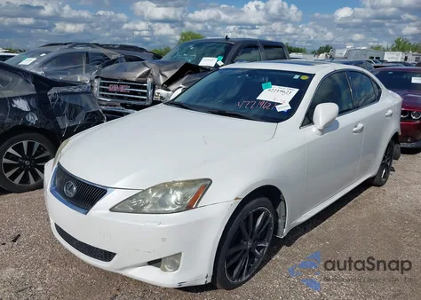 2008 Lexus Is 350 из США, поврежденный, VIN JTHBE262685021012